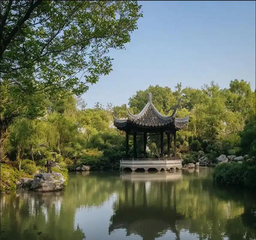 永定区白山餐饮有限公司